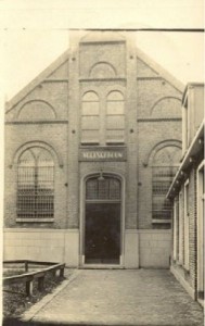 A kerk 1920